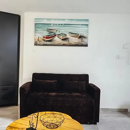 Super Views דירה