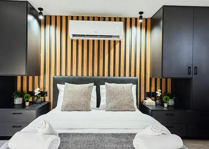 Apartment Super Views