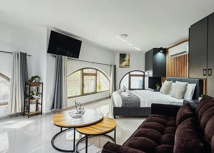 Super Views Apartment Larnaka