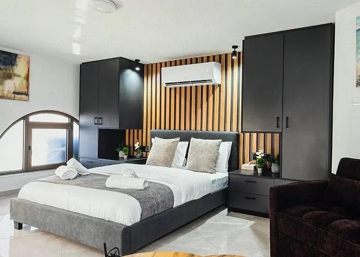 Apartment Super Views *